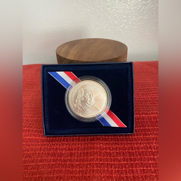 Benjamin Franklin Commemorative Coin Program Set - Picture 5 of 12